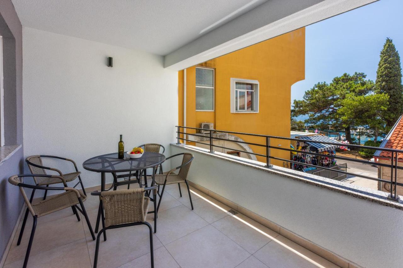 Luxury Apartments Lovorka 1 & 2**** Selce Exterior foto