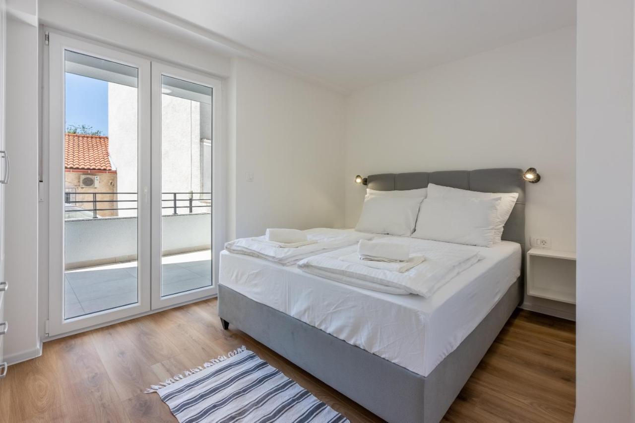 Luxury Apartments Lovorka 1 & 2**** Selce Exterior foto